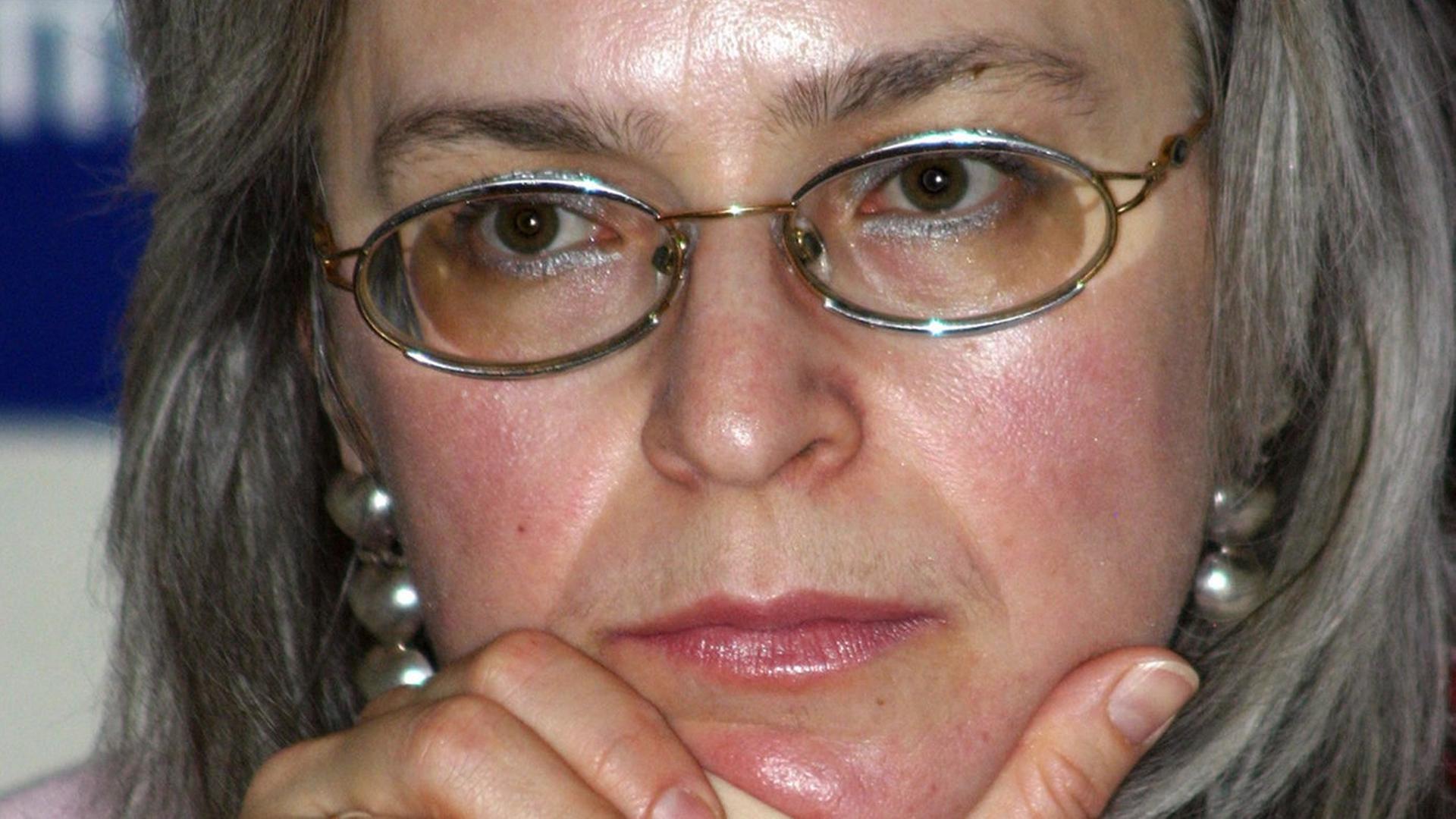 Anna Politkowskaja: Die Journalistin, die zu mächtige Feinde hatte