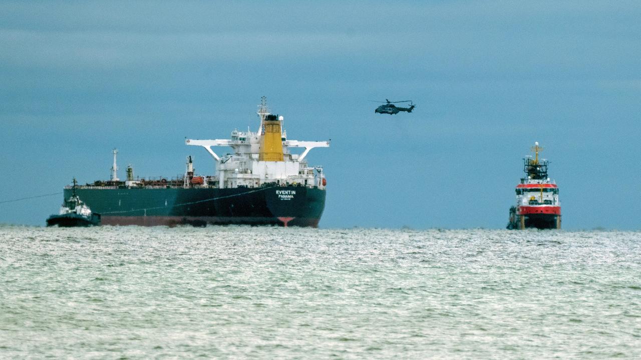 Der manövrierunfähige Tanker 