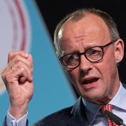 Friedrich Merz, Bundesvorsitzender der CDU, spricht Ende Februar 2024 auf der CDU-Grundsatzprogrammkonferenz in Chemnitz. 