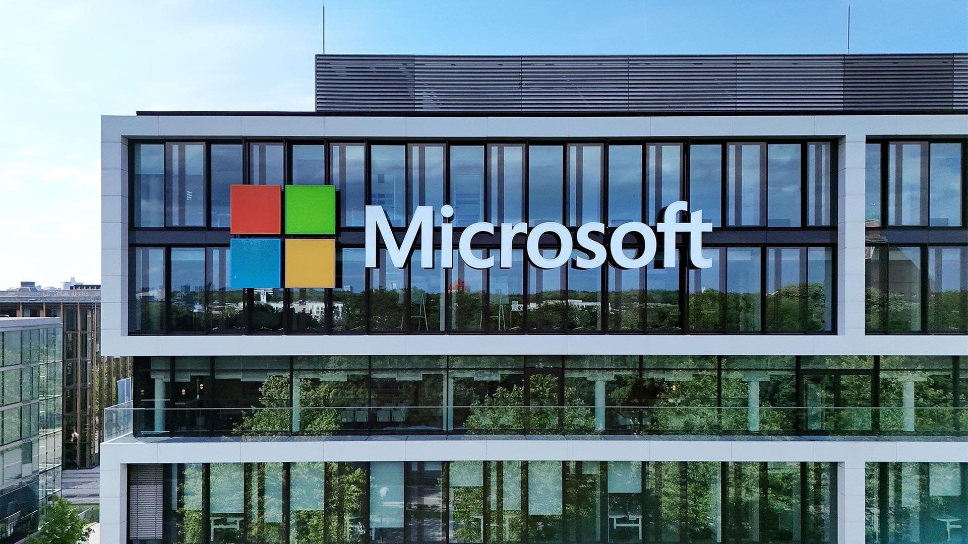 Milliarden-Deal: Microsoft baut KI-Partnerschaft mit Mistral aus Milliarden-Deal: Microsoft baut KI-Partnerschaft mit Mistral aus