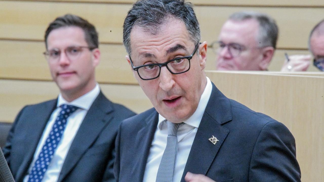 Baden-Württemberg: Grüne jubeln, CDU ist alarmiert, AfD attackiert Brandmauer | tagesschau.de