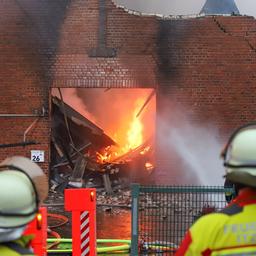 Kreis Steinburg: Eine Werkstatt brennt in Wilster nieder.