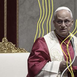 Papst Leo XIV. leitete am 11. April im Petersdom das Rosenkranzgebet.