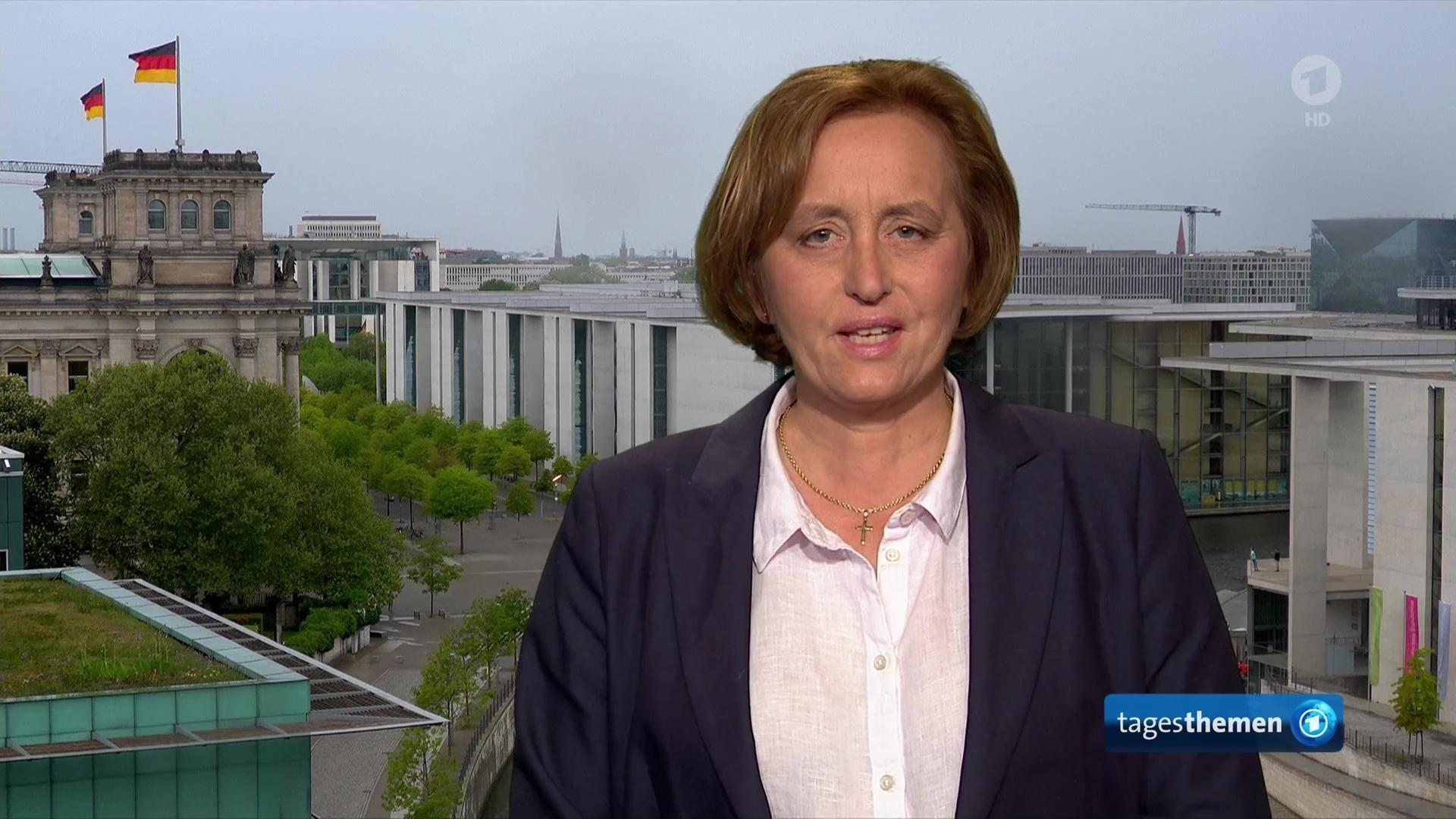 Beatrix von Storch, stellv. Fraktionsvorsitzende der AfD, zu gesamte AfD als "gesichert rechtsextremistisch" eingestuft | tagesschau.de
