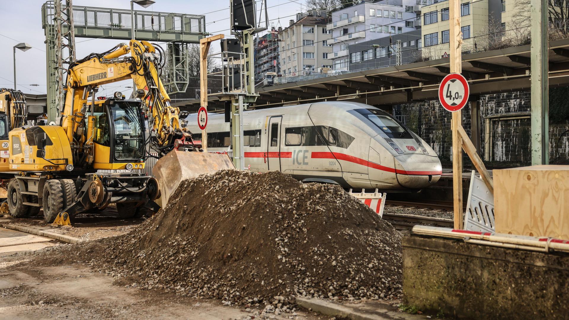 Deutsche Bahn mit Gewinn, doch die Baustellen bleiben Deutsche Bahn mit Gewinn, doch die Baustellen bleiben