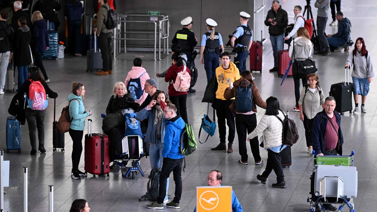 Streik der Piloten: Hunderte Flugausfälle bei der Lufthansa