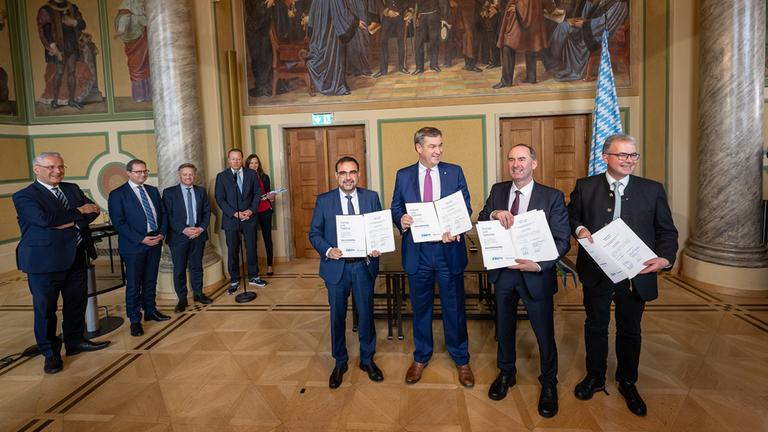 Klaus Holetschek, Markus Söder, Hubert Aiwanger und Florian Streibl