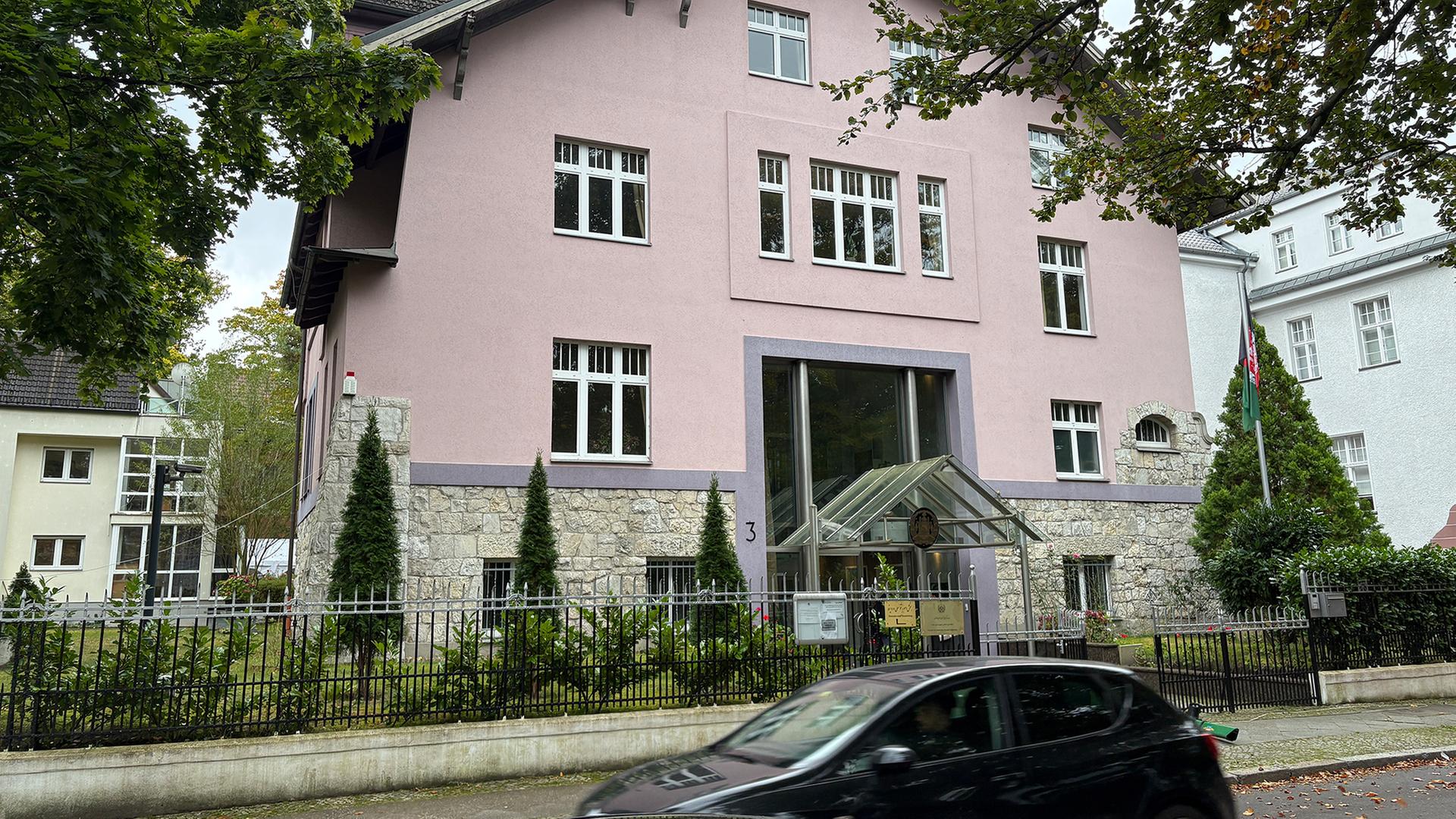 Die Botschaft der Islamischen Republik Afghanistan in Berlin. | NDR/Philipp Eckstein