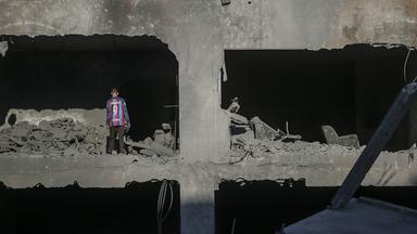 Ein zerstörtes Gebäude in Nuseirat im Gazastreifen.