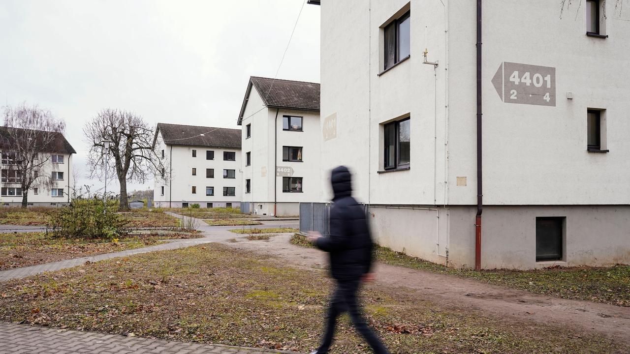 バーデン-Württemberg：司法省は、亡命希望者の貴重品に耐えたいと考えています – 難民評議会は、可能性のあるarbitrar性を批判しています