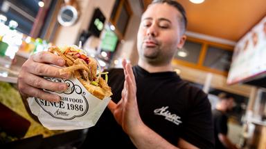 Döner eines Kreuzbergeer Döner-Imbisses.