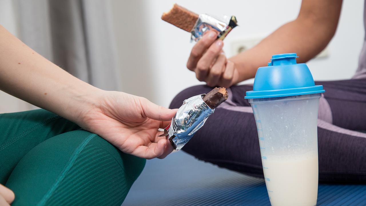 Ernährungsergänzung: So sinnvoll sind High-Protein-Produkte wirklich