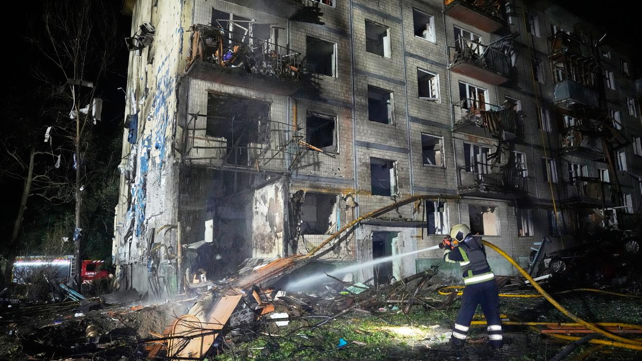 Photo: tagesschau.de Kyiv Missile Attack Kills Nine Amid Massive Russian Bombardment