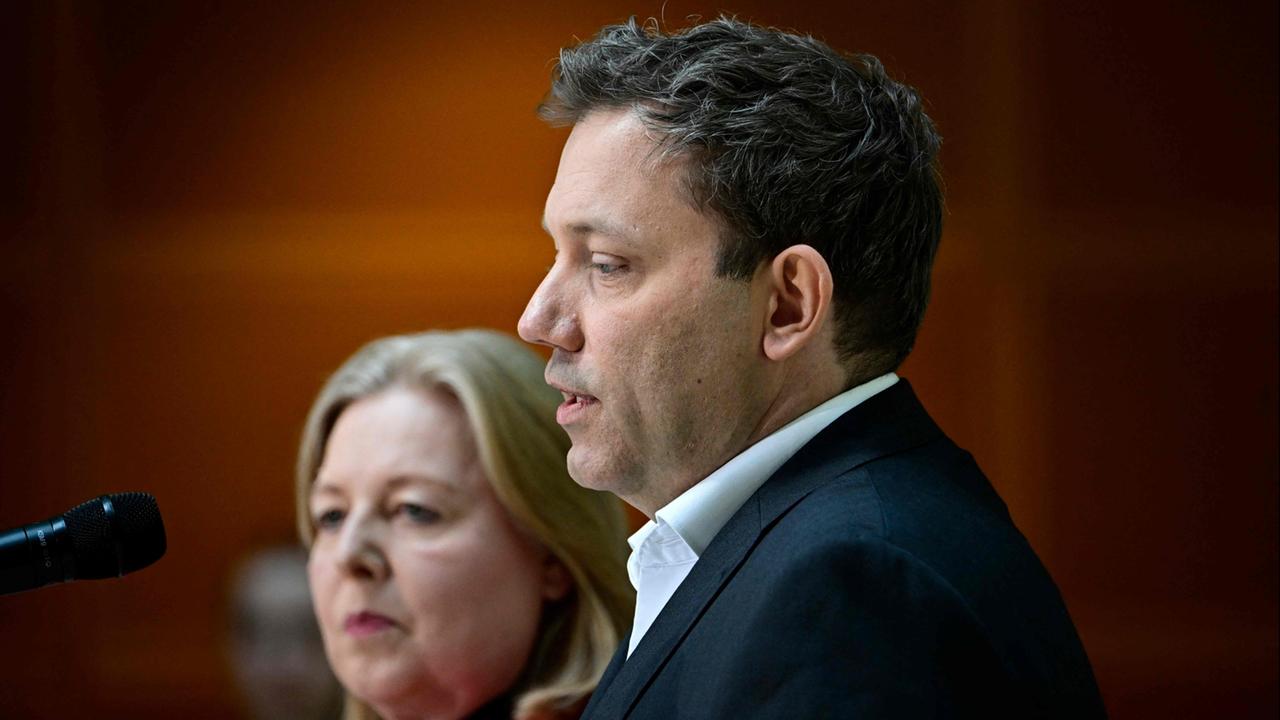 SPD-Spitze nach Wahlschlappe: SPD-Spitze nach Wahlschlappe: 