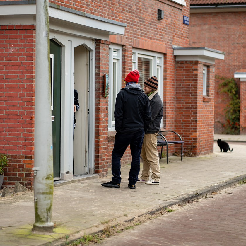 Deep Canvassing: An die Haustür klopfen, um Brücken zu bauen
