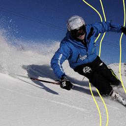 Skifahrer im Skigebiet Spitzing, Bayerische Alpen, Bayern, Deutschland, Europa