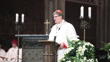 Kardinal Rainer Maria Woelki predigt während der Christmette im Kölner Dom.
