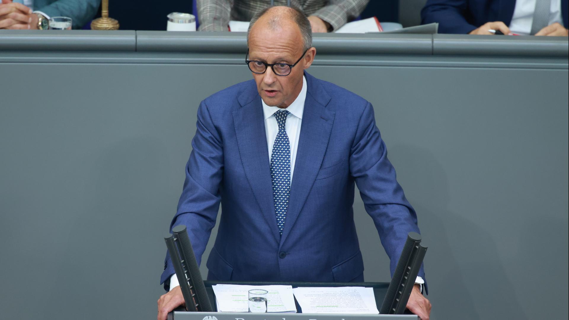 Liveblog: ++ Schlagabtausch im Bundestag - Start der Generaldebatte ++