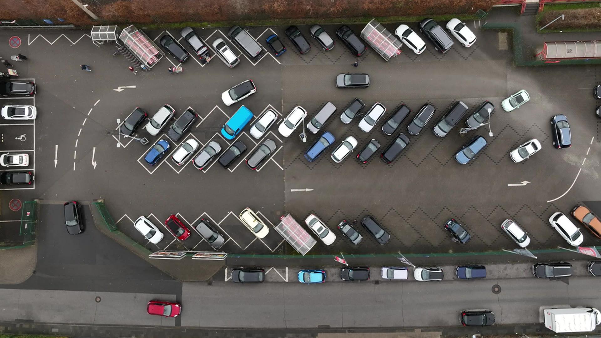 Private "Knöllchen" nach dem Parken beim Supermarkt: Was ist erlaubt?
