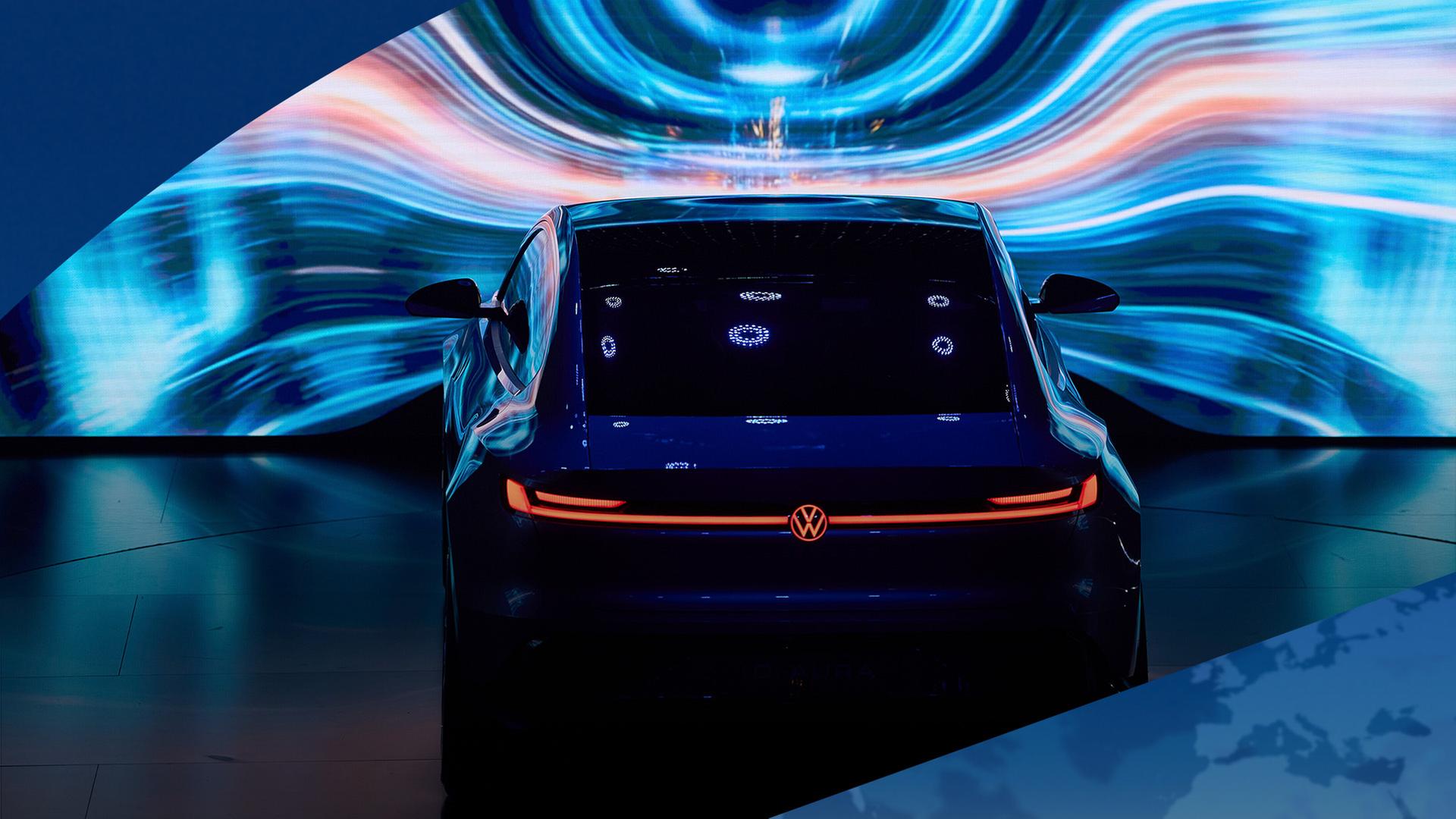 Shanghai: Ein Auto wird wÃ¤hrend der Mediennacht des VW-Konzerns gezeigt. | dpa