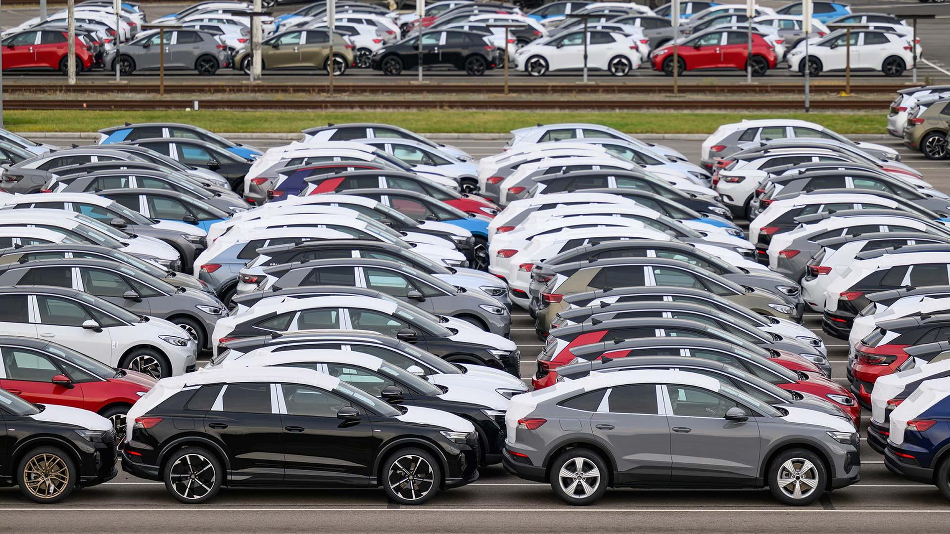 Neuwagen der Marken Volkswagen, Audi und Cupra | picture alliance/dpa