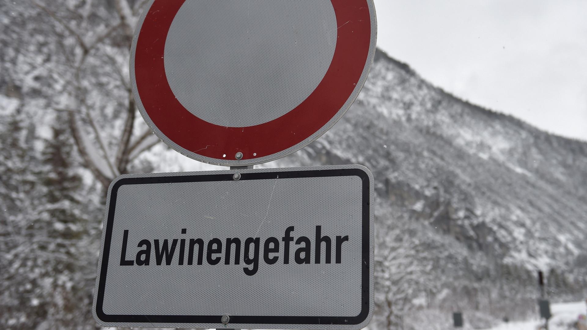Erneut Tote nach Lawinenabgängen in Österreich Erneut Tote nach Lawinenabgängen in Österreich
