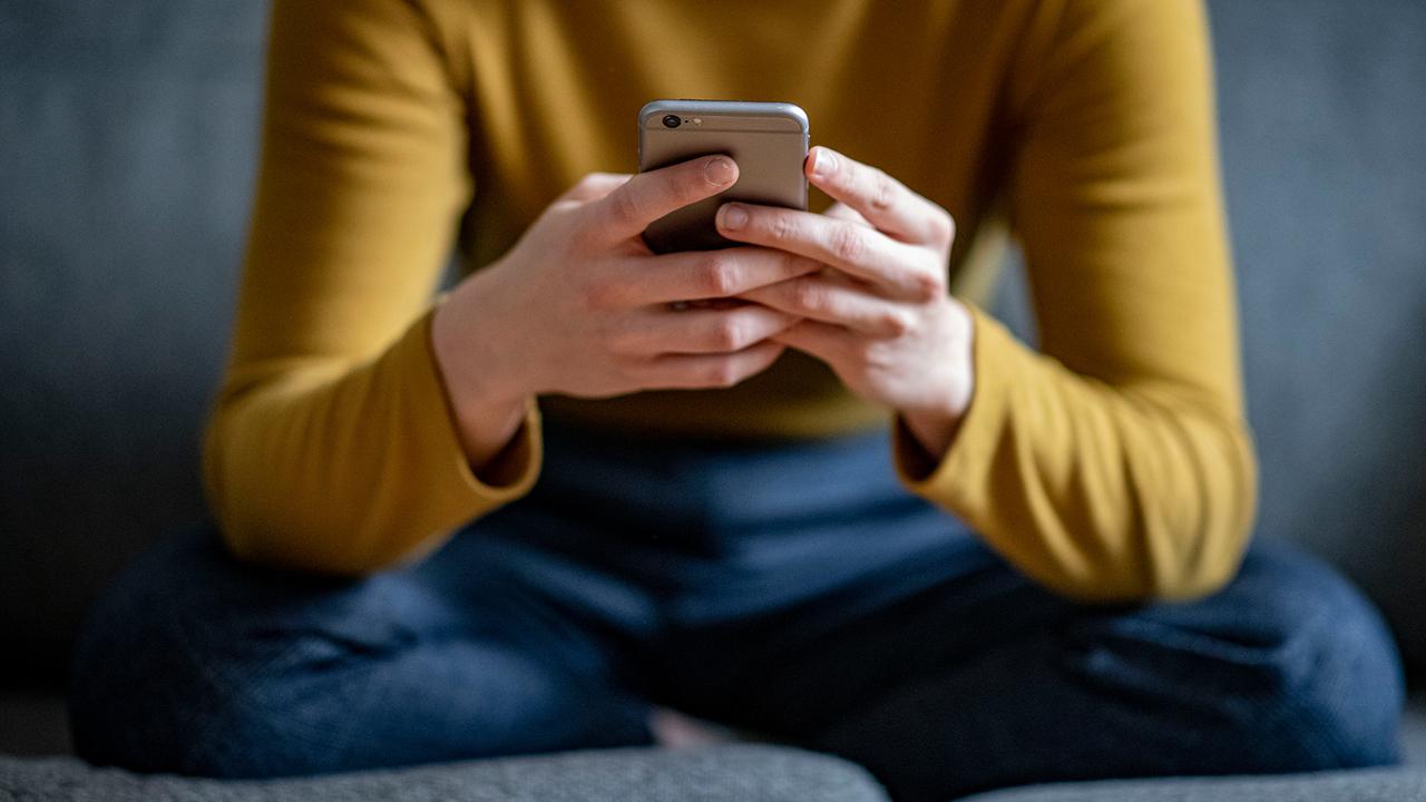 Psychotherapie-Therapeutische-KI-Chats-nicht-immer-hilfreich