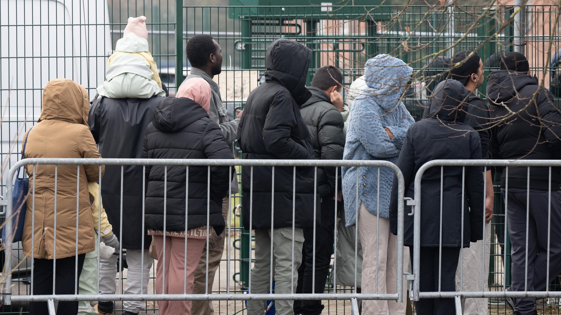 Eine Erstaufnahmeeinrichtung für Geflüchtete in Gießen. | dpa