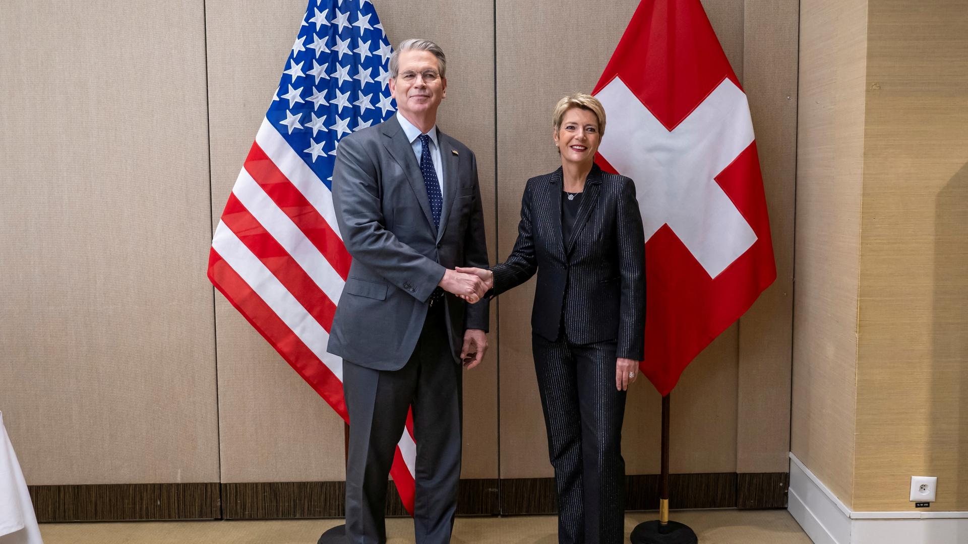 Bessent und Keller-Sutter bei einem Treffen in Genf | via REUTERS