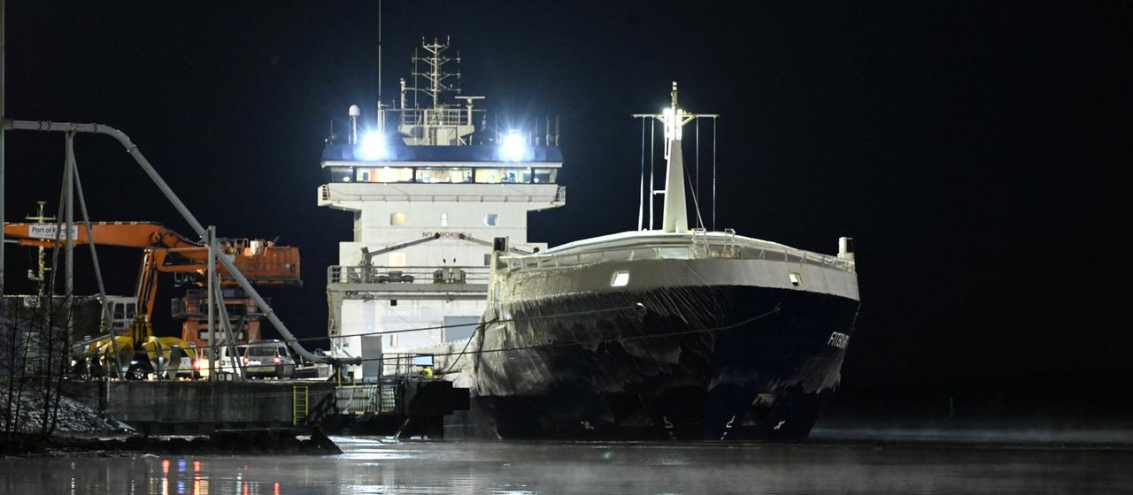 The freighter Fitburg in a Finnish port.