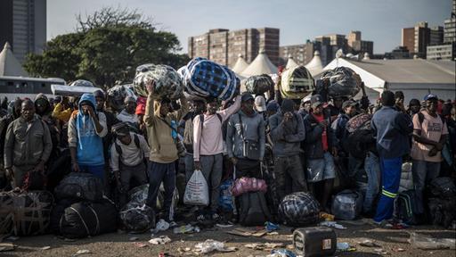 Zurück aus Südafrika in die Armut
