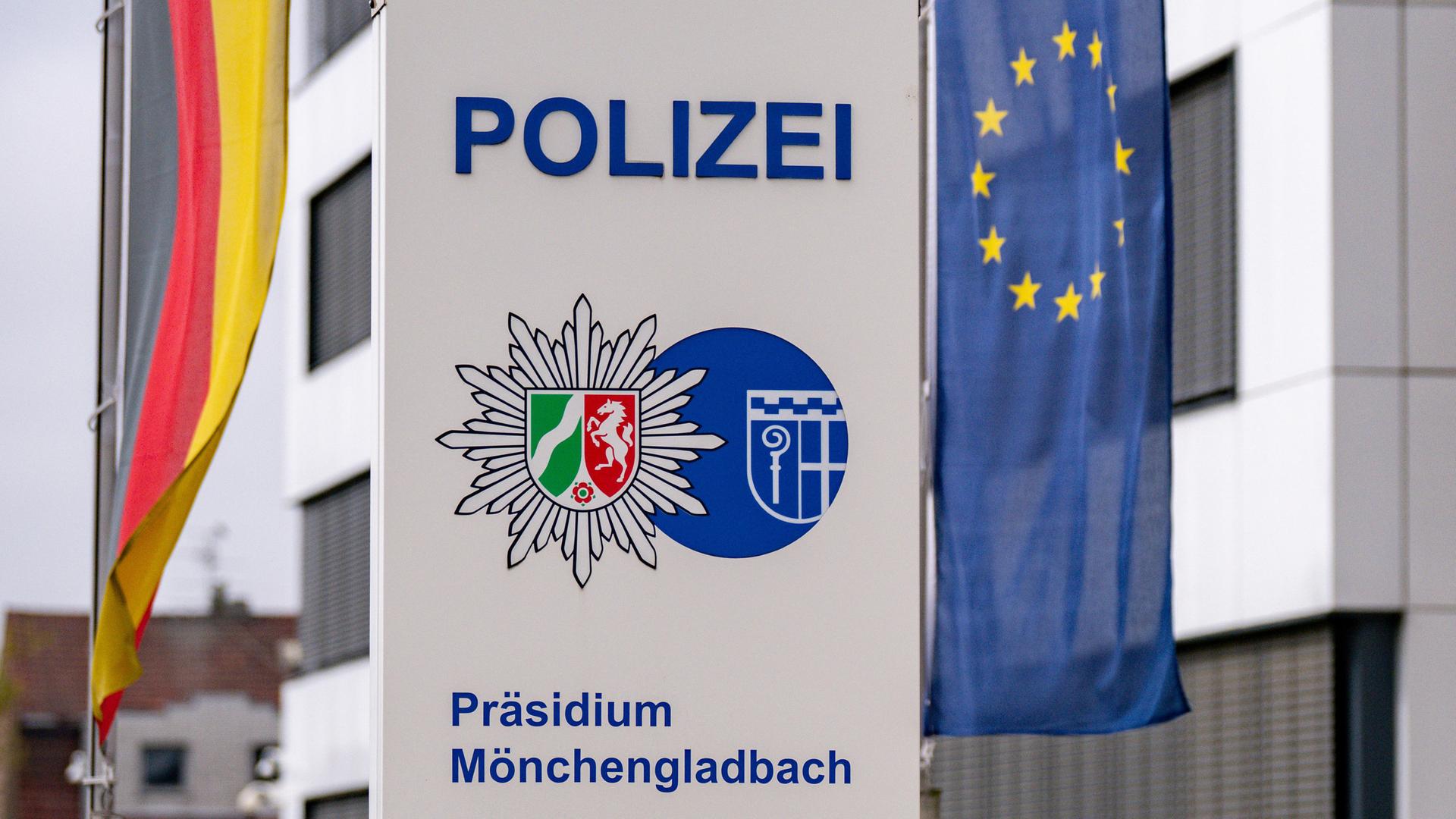 Ermittlungen in Mönchengladbach: Immer drastischere Vorwürfe gegen suspendierte Polizisten