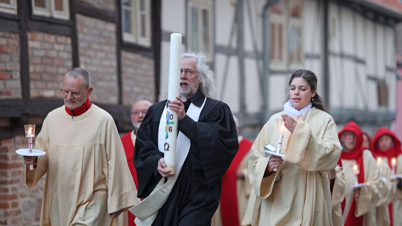 Osterbotschaften der Kirchen: Aufrufe zu Frieden und Versöhnung