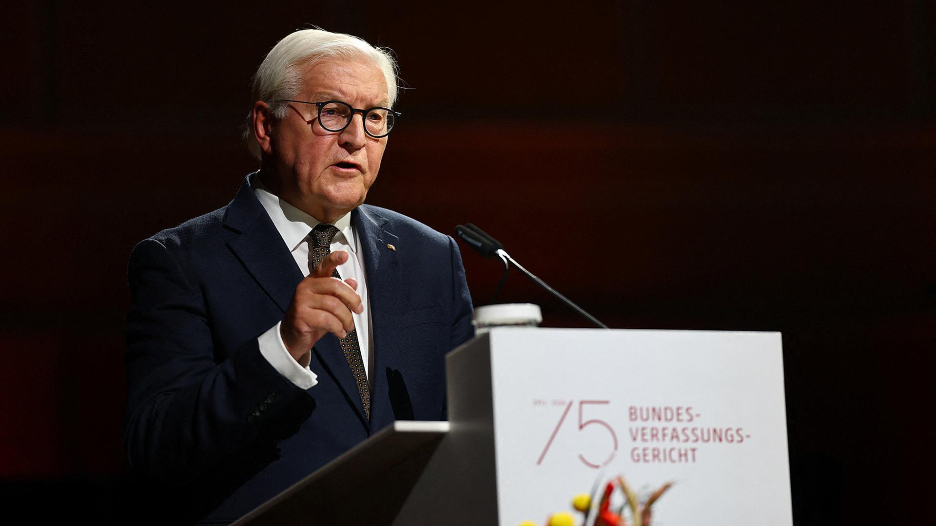 Steinmeier: "Schützen wir unser Verfassungsgericht vor möglichen Angriffen" Steinmeier: "Schützen wir unser Verfassungsgericht vor möglichen Angriffen"