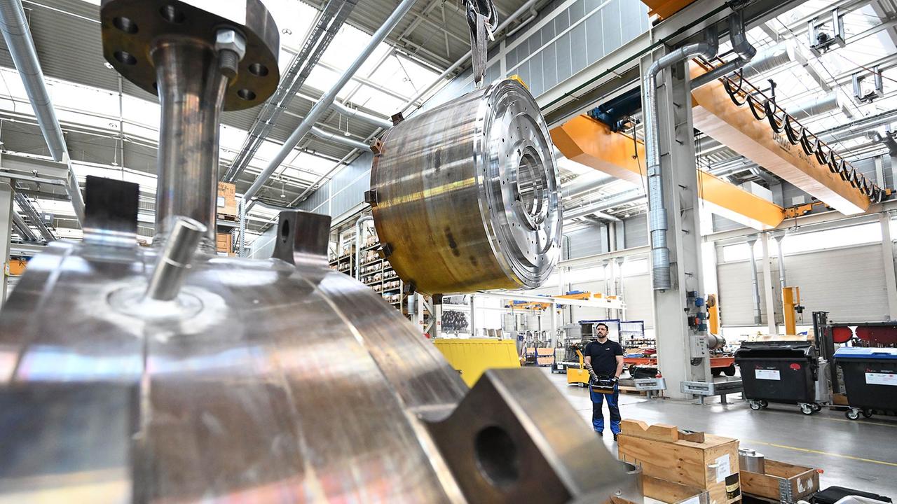 Industrie überrascht dank Großaufträgen mit kräftigem Auftragsplus