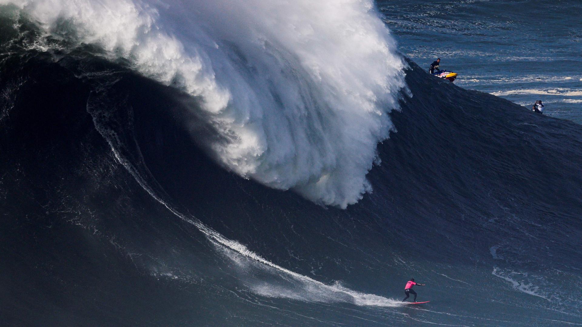 Joao Chianca aus Brasilien beim Surfwettbewerb 
