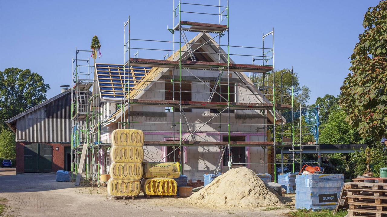 Immobilienkauf-Experte-sieht-Bauzinsen-2026-bei-bis-zu-4-5-Prozent