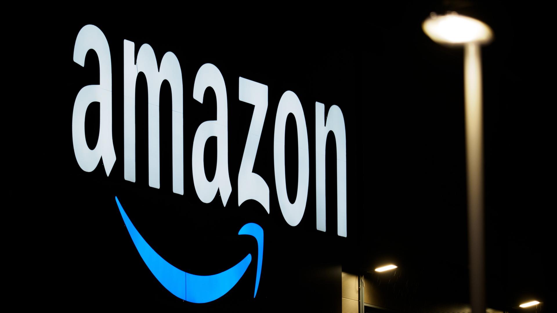 Das Logo von Amazon | dpa