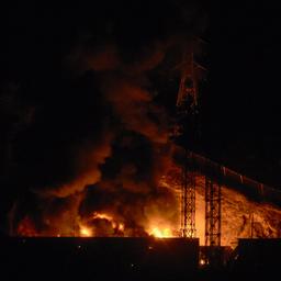 Feuer und Rauch in Fuerte Tiuna.