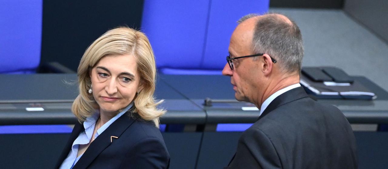 Nina Warken und Friedrich Merz
