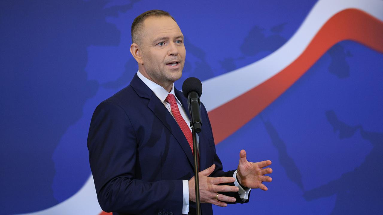 Polens Rechte forciert Debatte über Polexit