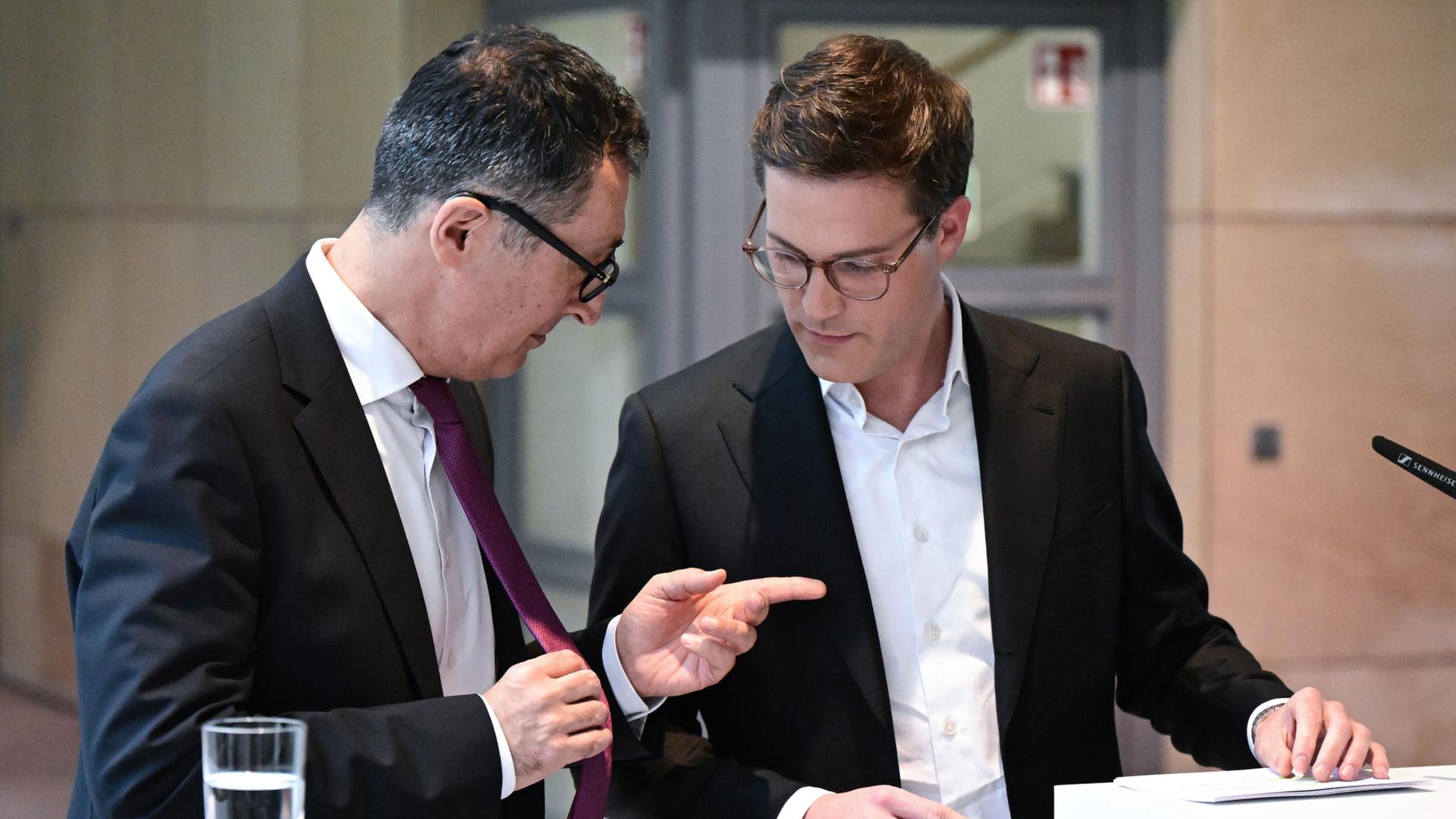 Cem Özdemir und Manuel Hagel | Bernd Weißbrod/dpa