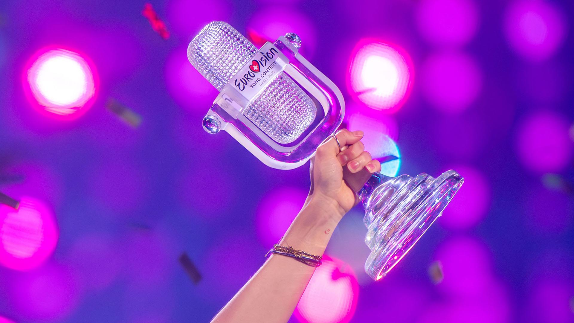 Der Pokal des Eurovision Song Contests. | dpa