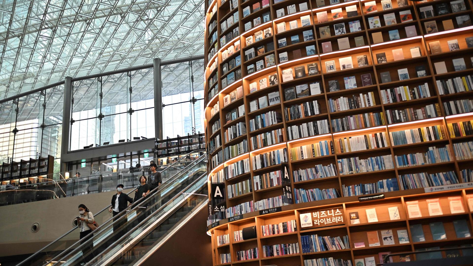 Starfield-Bibliothek, Gottesanbeterin, Yeoman Warder in London