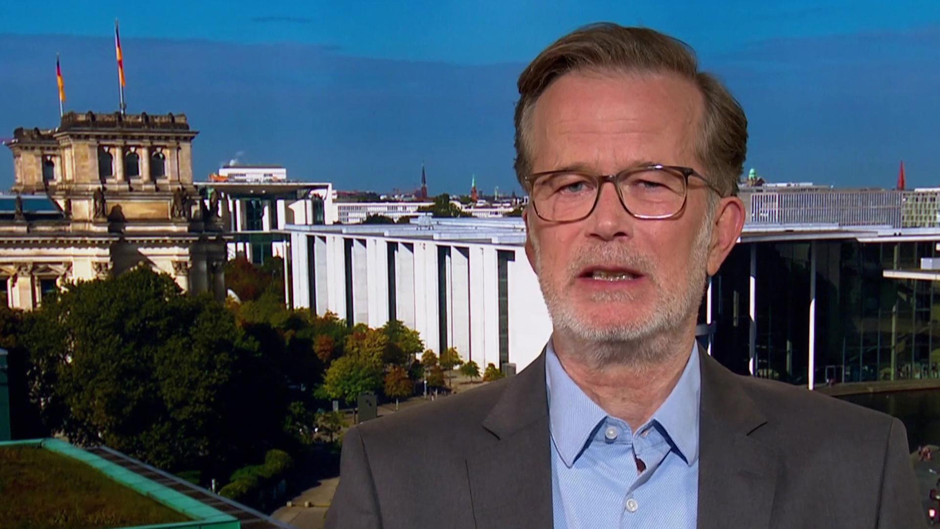 "Möglich Kandidaten haben alle einen Haken", Christoph Mestmacher, ARD Berlin, zur Debatte um Abwahl von Kanzler Merz