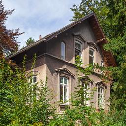 Unsaniertes Einfamilienhaus in Deutschland