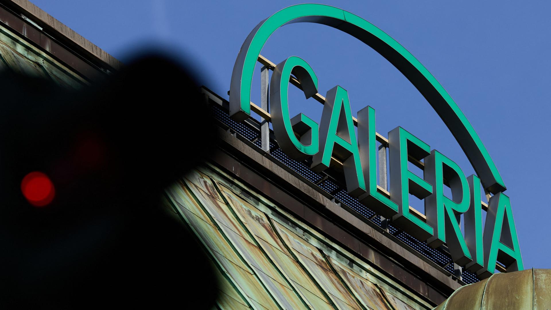  Blick auf die Galeria-Filiale in D�sseldorf | Rolf Vennenbernd/dpa