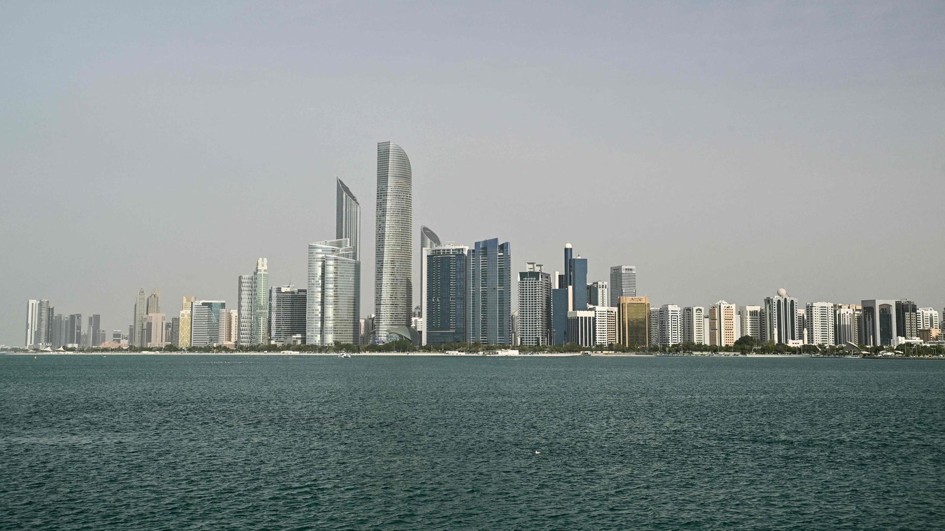 Blick auf die Skyline von Abu Dhabi, Vereinigte Arabische Emirate. | AFP