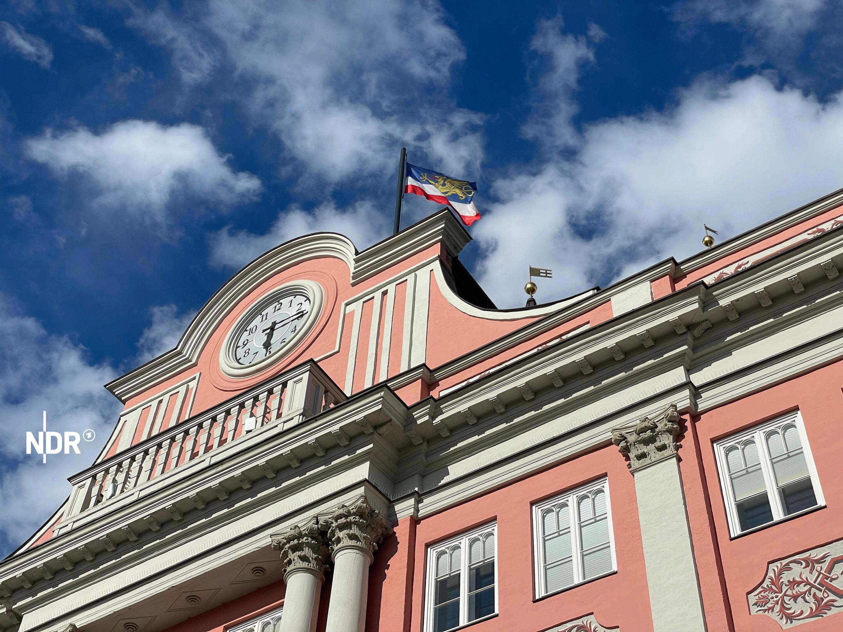 MecklenburgVorpommern Viele Ämter bleiben in Rostock bis Jahresende