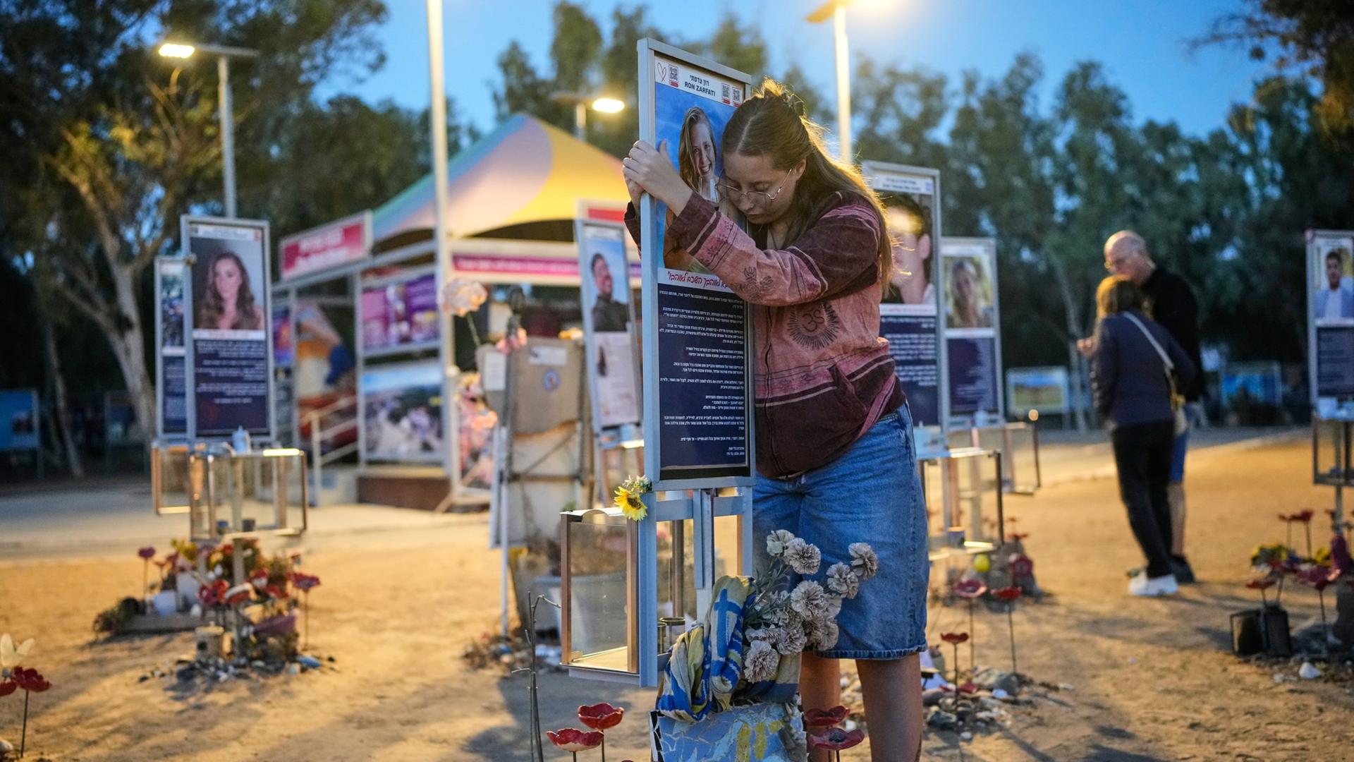 3. Jahrestag des Hamas-Überfalls auf Israel: "Der Schmerz sitzt tief"